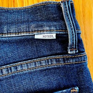 Mother The Runaway denim jeans size 26.